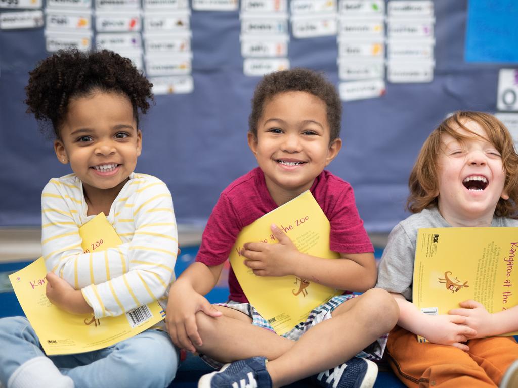 kids reading books